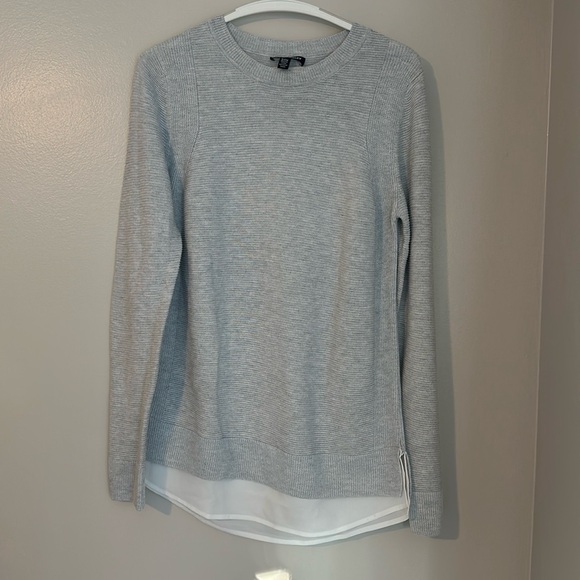 Hilary Radley Sweaters - Women’s Gray Ribbed Sweater - Hilary Radley - Small